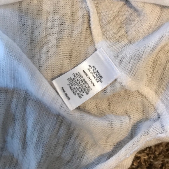 SOLD Express White Cutout Back Tee Sz Small - Picture 4 of 4